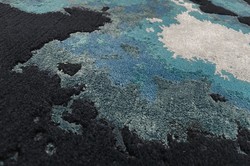 TAPIS BEHIND BLEU SERGE LESAGE DESIGN CONTEMPORAIN CAEN