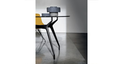 Table Carre ARKOS Sovet Italia Design Contemporain Caen