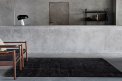 Tapis Point of view noir de lune Serge Lesage Design contemporain Caen